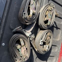 E-Track ratchet strap tie downs