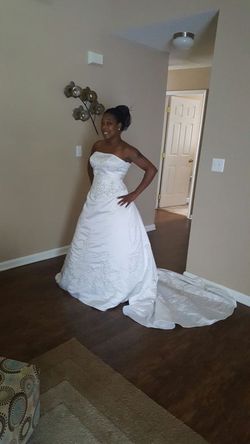 David's Bridal dress size 10