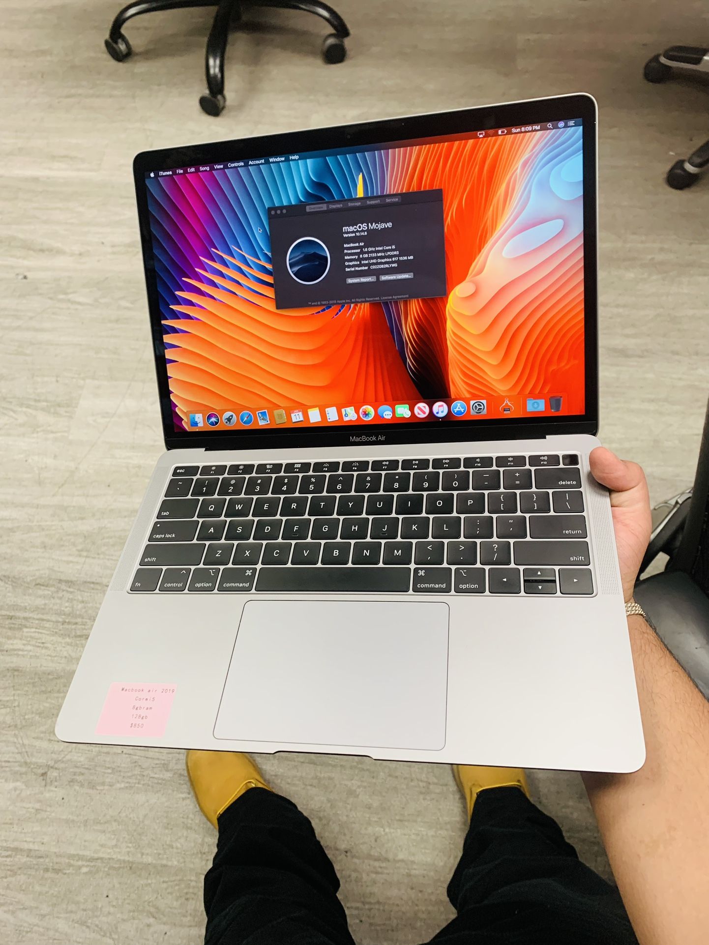 MacBook Air 13” Core i5 8gb Ram 128gb $50 Down