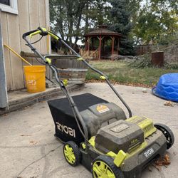 Cordless Battery Dethatcher/Aerator 