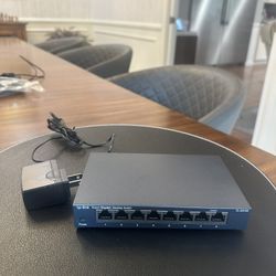 TP-Link 8-Port Gigabit Switch + Compact Network Hub – Great Condition