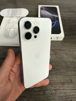 iPhone 16e factory unlocked 128gb / Liberado para Cualquier Companias