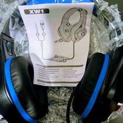NEW In Box Gaming Headset PS4 PS5 Switch Xbox One PC with RGB Light, Noise Canceling Mic, Surround Sound Gaming Headphones