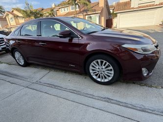 2013 Toyota Avalon Hybrid