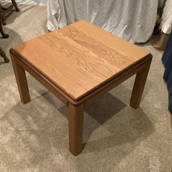 Side Table / End Table …Solid Oak Wood …Sturdy, No Damage
