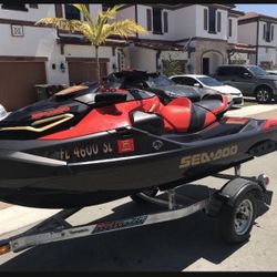 2019 Seadoo Rxt X 300 LOW HOURS