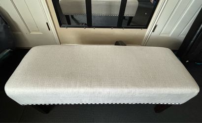 Beautiful Ashley Beauland Accent Bench