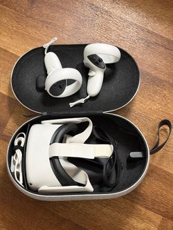 Meta Oculus Quest 2 VR Headset, complete set