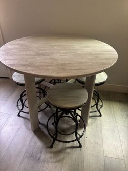Dinning table