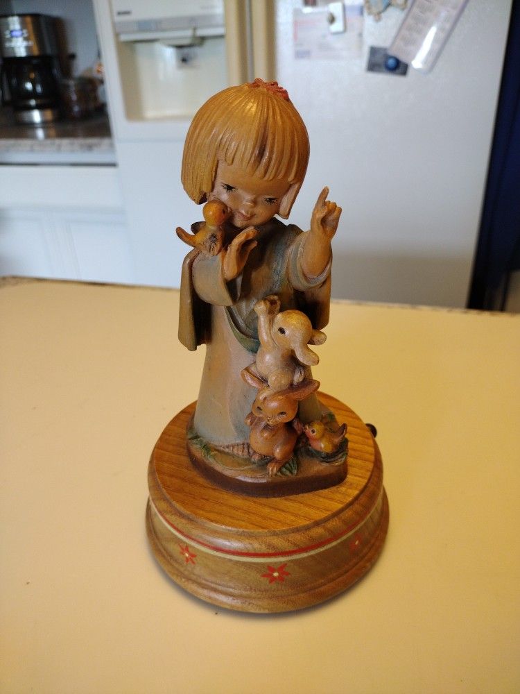 Anri Talk To The Animals figurine By Ferrandiz