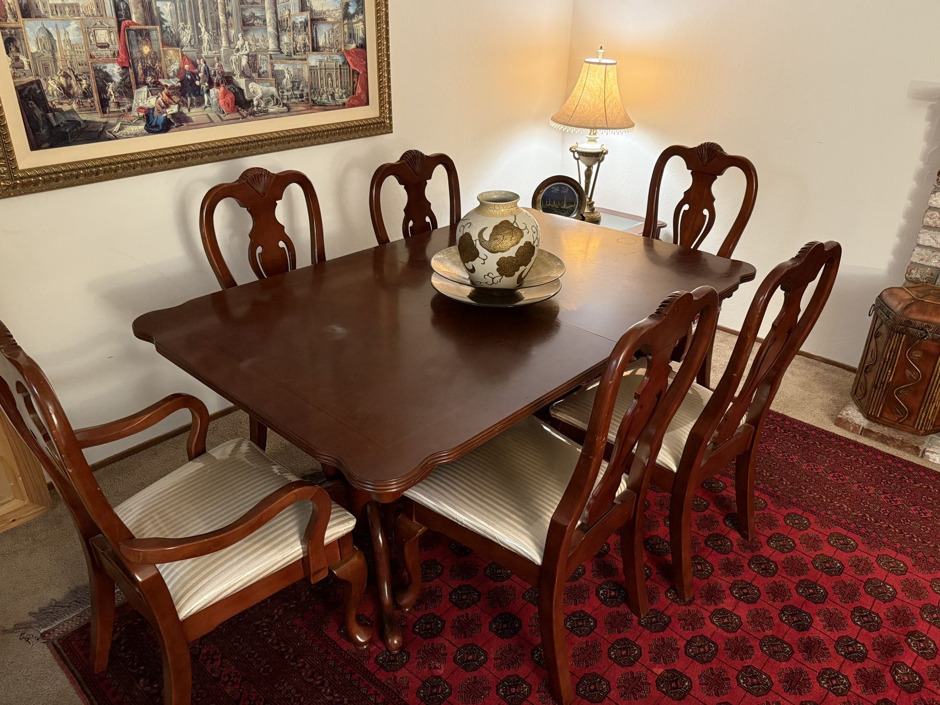 6 Chair Dinning Table With Extension