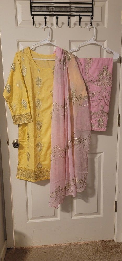 Afghan Clothe