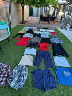 Less than $1 piece Huge women’s lot bundle clothes size large 35 pieces all in very good condition $25 firm  Time and true  Coolwarer creek  Tommy Hil