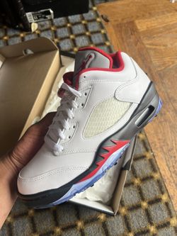 Air Jordan 5 retro low Golf. 7m/8.5w