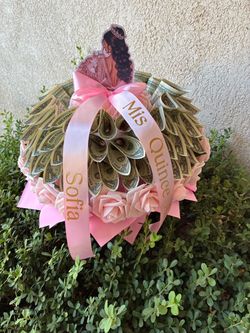 Quinceañera Bouquet Gift Arrangement