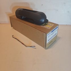 Ford Explorer OEM Front Passenger Exterior Door Handle 6L2Z-(contact info removed)-BDPTM