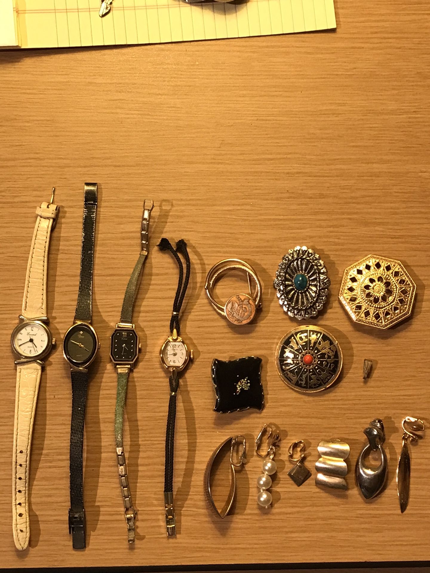 Vintage watches and jewelry