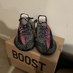 Adidas Yeezy Boost 350 V2 Yecheil (Reflective) - Box - Brand New.
