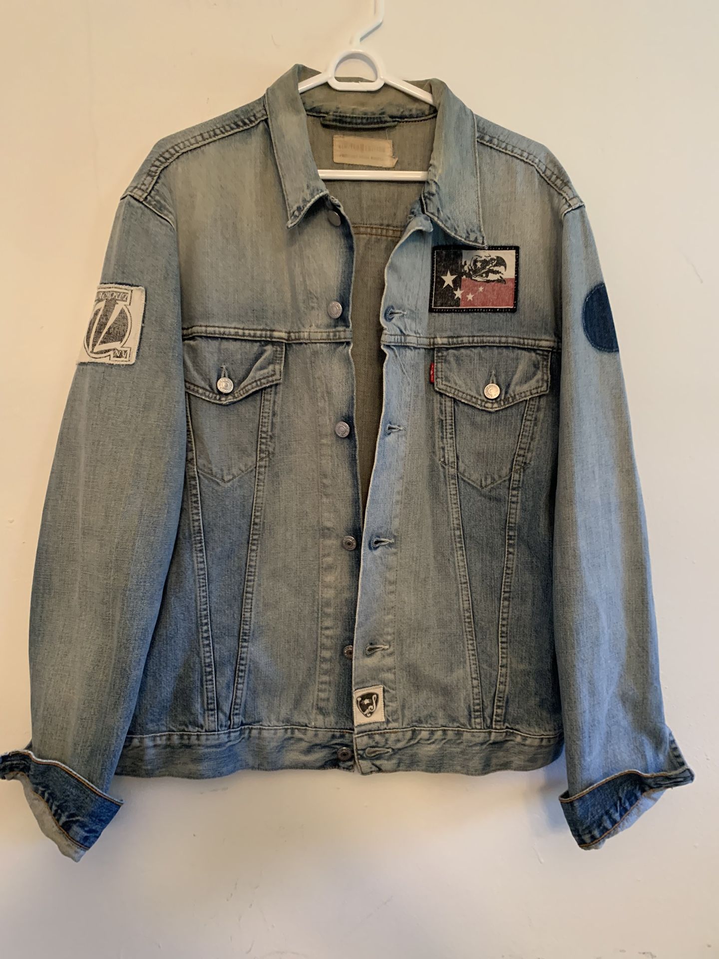 Vintage Limited Edition Levi’s Jacket Size XL