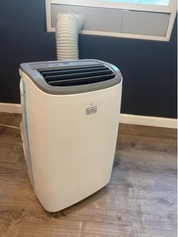 BLACK+DECKER Portable Air conditioner