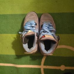 Jordan 4 Retro 