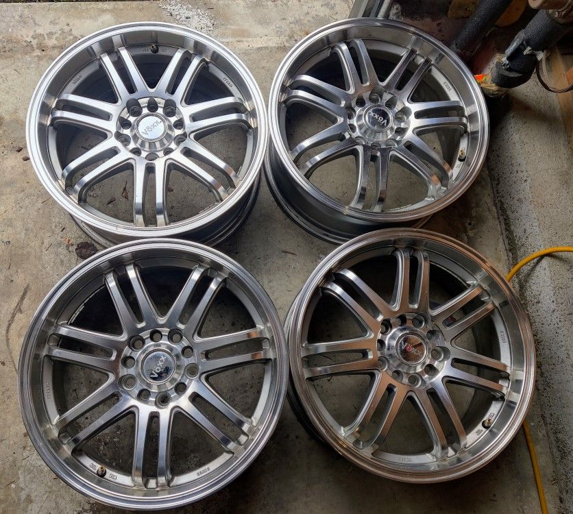 17" VOXX Wheels 5x112 & 5x120