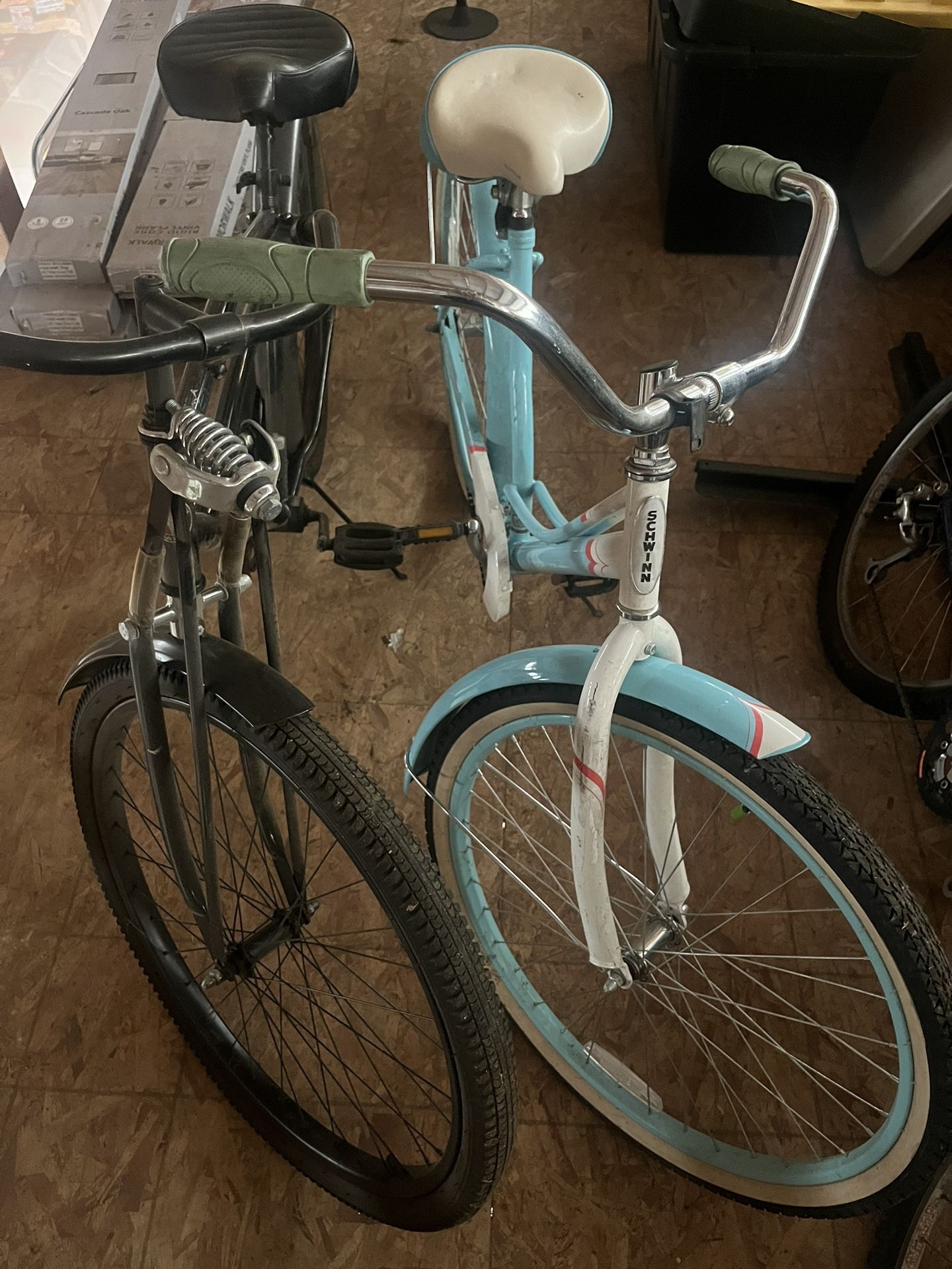 26” Schwinn Beach Cruisers-OBO-