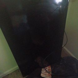 Flat Screen TV Roku TV 