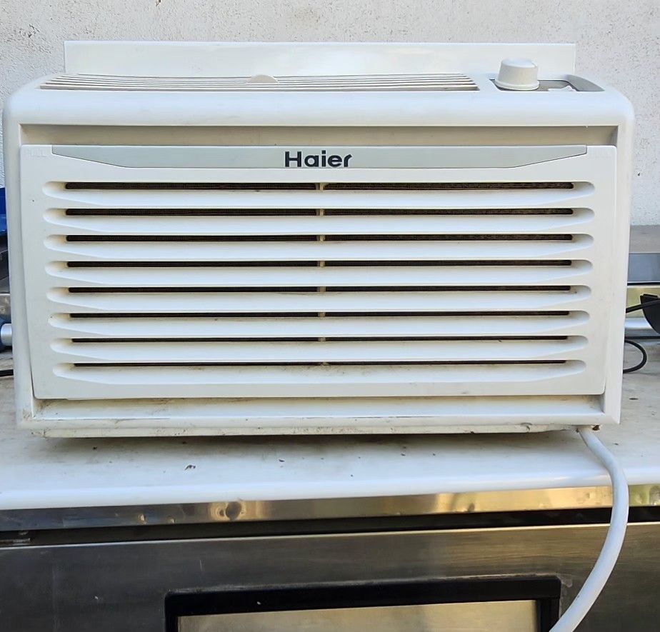 Window AC