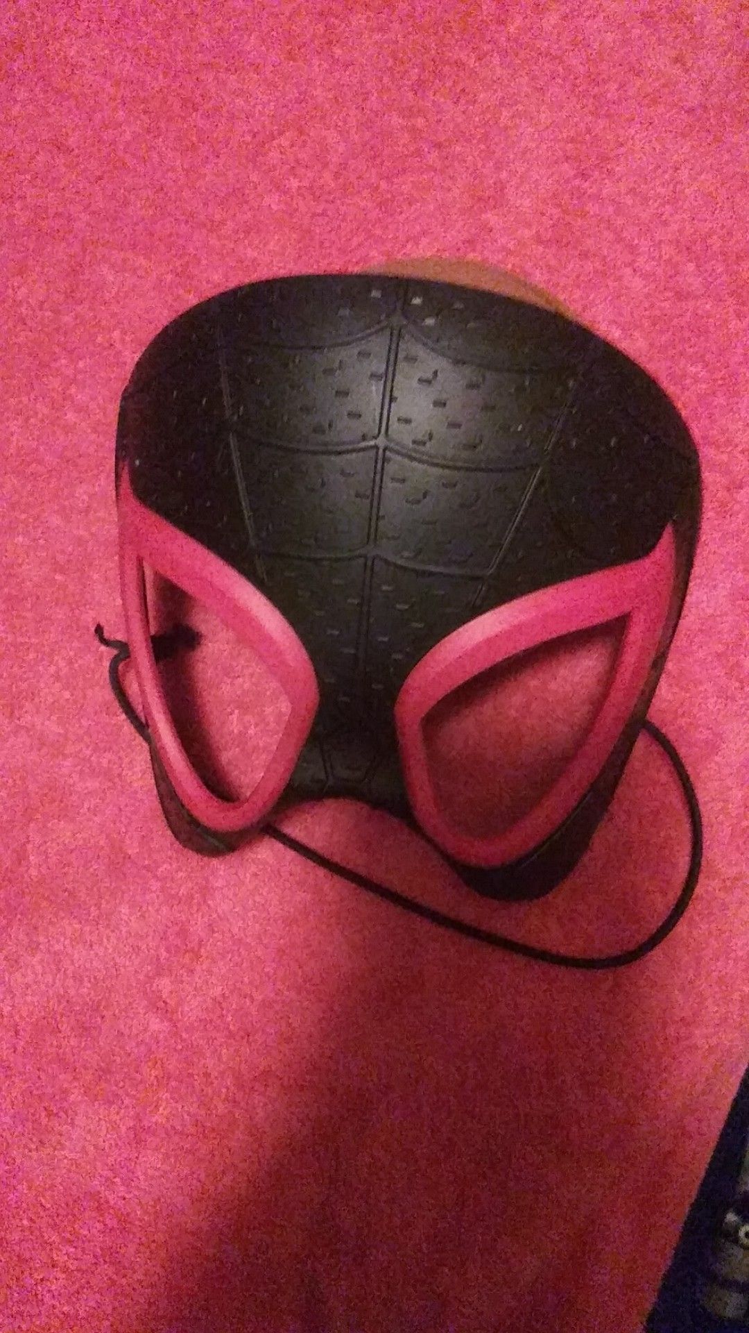 Spider-Man into Spiderverse mask