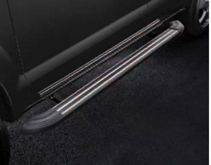 Genuine OEM Step Rails (U8370-2B000) 2008 Hyundai Santa Fe - u83702b000 NEW