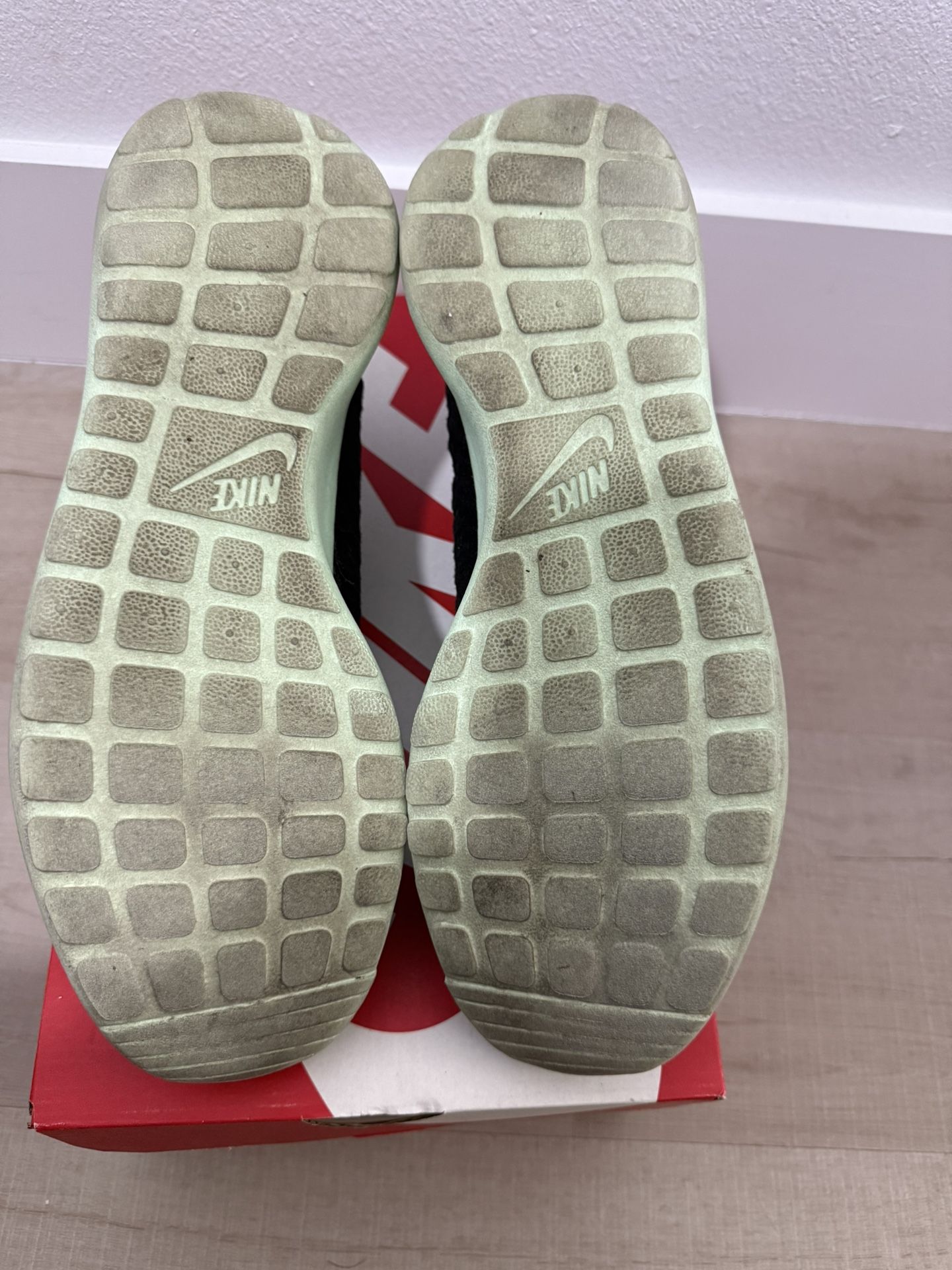 Nike Roshe Run FB/Roshe/Roshe One Fb “Yeezy” shoe for men 2013/ Size 12 2013 Nike Roshe One FB Yeezy Sneakers | Mercari main image 2
