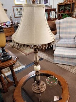 Antique style lamp