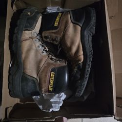 BRAHM BOOTS! HIKING BRAND NEW! CAMPING!