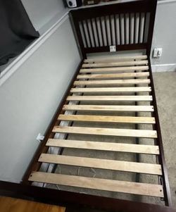 Coaster Fine Furniture Twin Bed