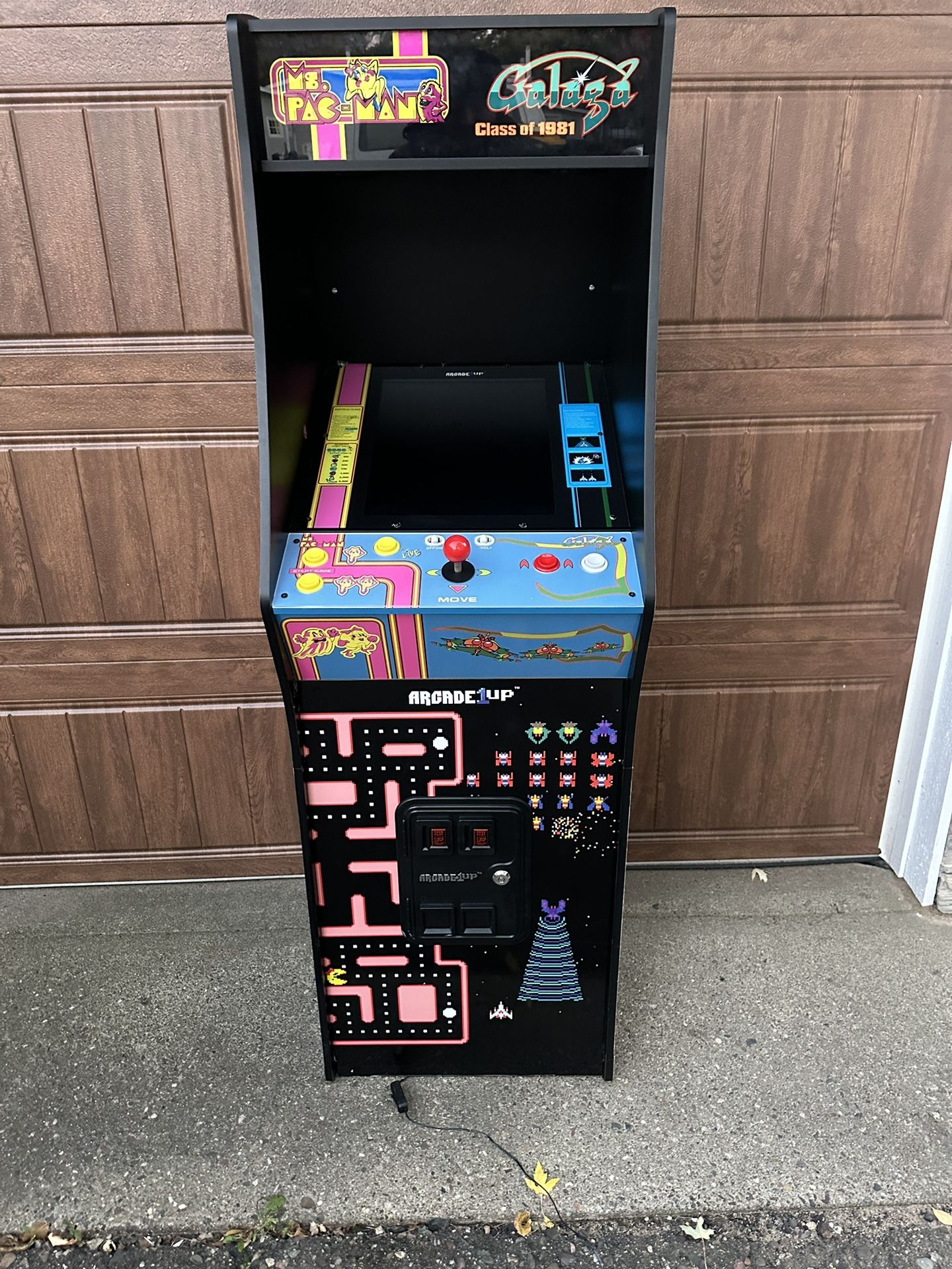 Arcade1Up Ms. PAC-MAN Class of ’81 Deluxe Arcade Machine