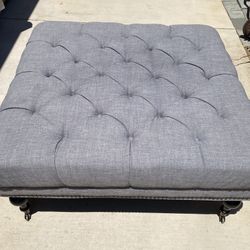 Ottoman/ Coffee Table