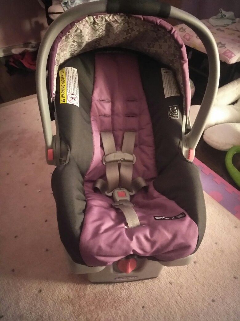 Graco Car Seat 30 for infant