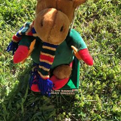 Sing and Dance Moose