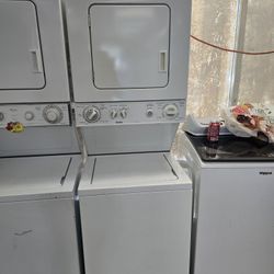KENMORE 24" COMPACT STACKABLE WASHER AND GAS DRYER  / AGITATOR 
