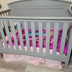 Baby Crib (No Matress)