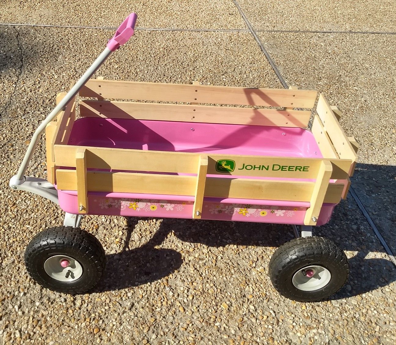 John Deere 36 inch wagon - Great Christmas gift
