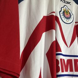 CHIVAS CAMPEĂN