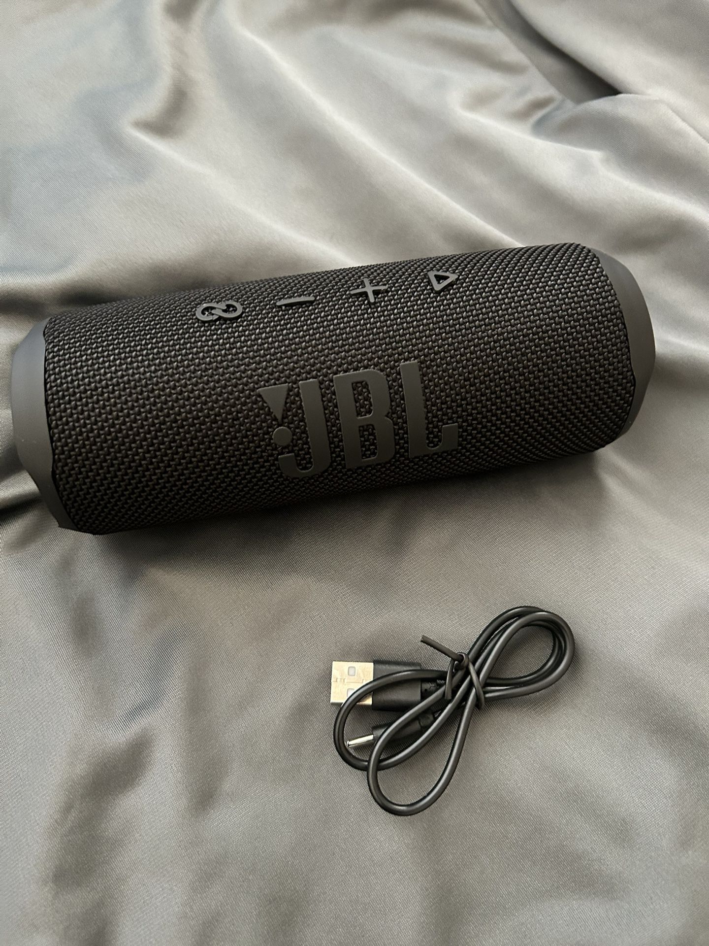 JBL Flip 6