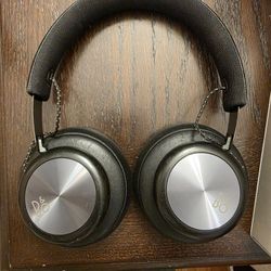 Bang OLUFSEN Beoplay H4