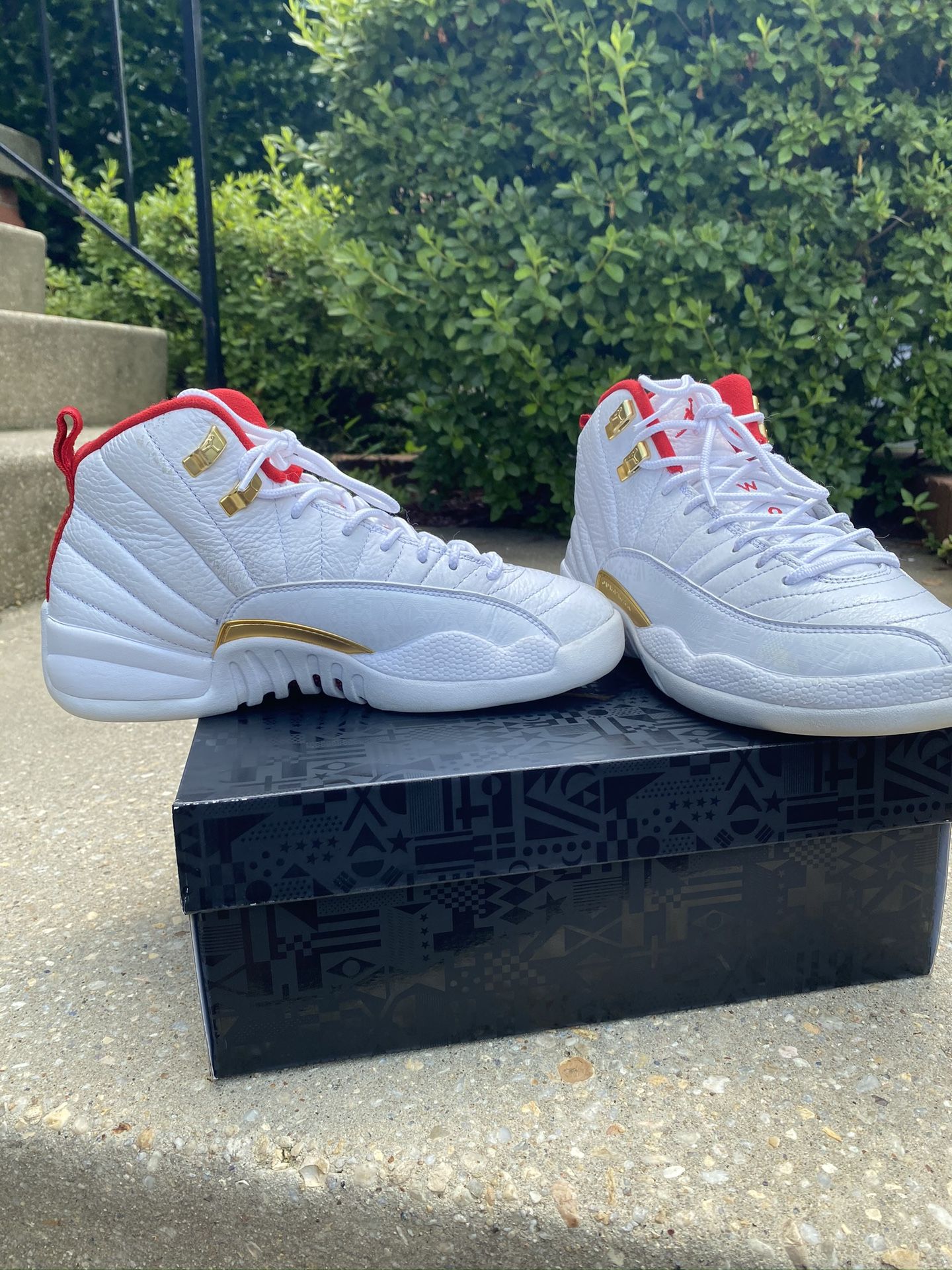 Air Jordan Retro 12 “Fiba”