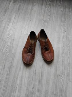 Brown Leather Lace-Up Oxford Shoes