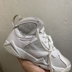  Air Jordan 7 Retro Pure Platinum | Grade Size 4Y 5.5 women’s, 