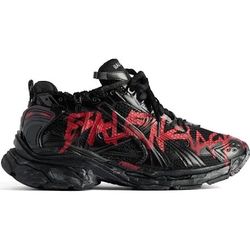 size 9’5 wore once $800 lowest i’m going is $700 