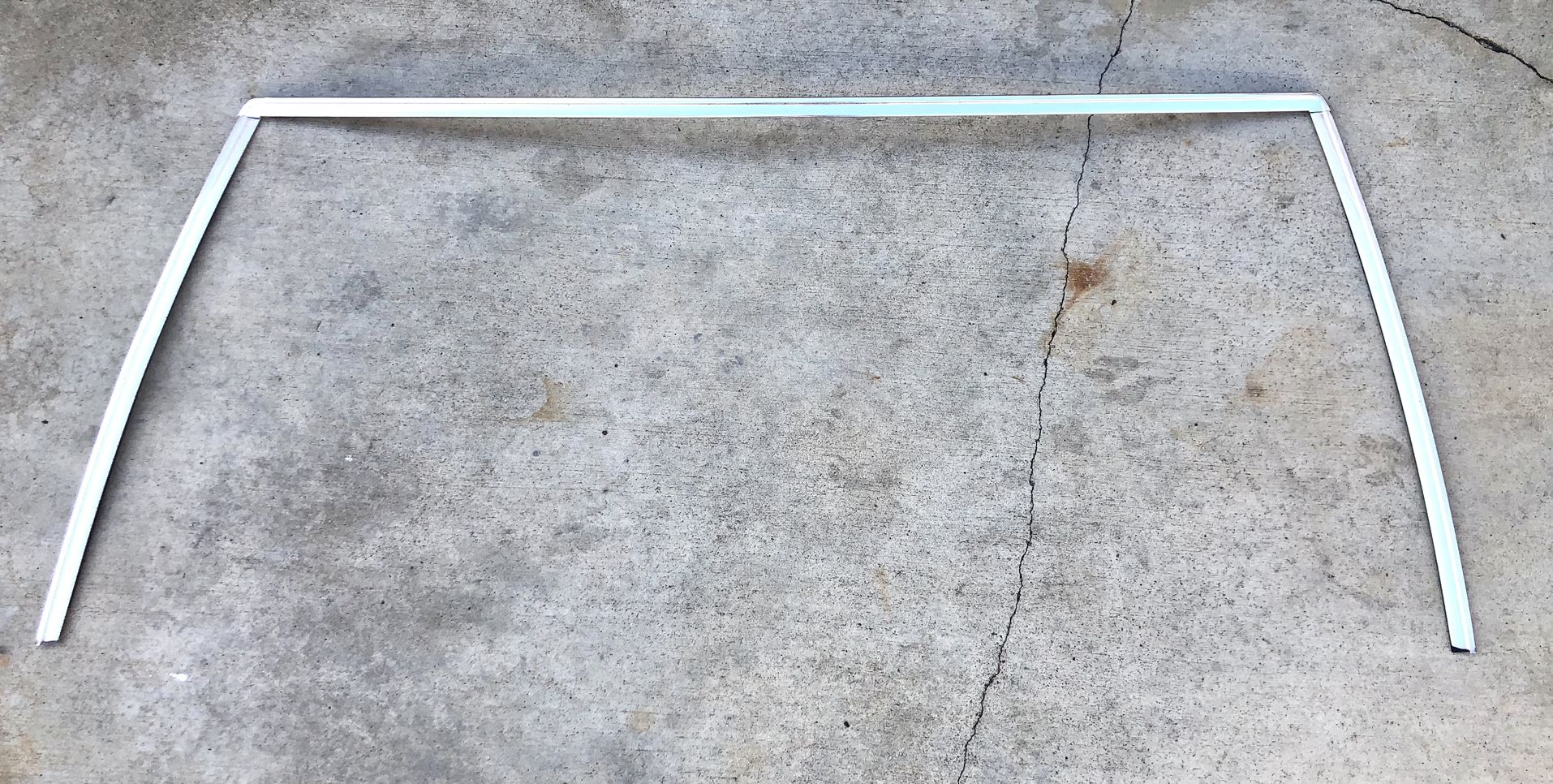 Ford mustang front windshield trim molding 79-93